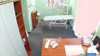 Blonde MILF Believes My Big Gift Will Heal Her - Playful Hospital Encounter with Samantha Jolie