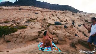 Adventurous Italian MILF Enjoys a Spontaneous Beach Encounter with a Tourist