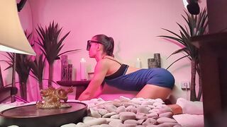 Beautiful brunette suck my dick,and after jump on it