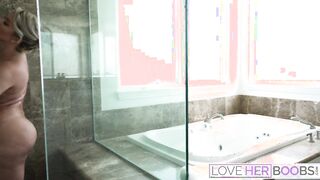 Curvy Blonde Andie Anderson's Sensual Rescue with Victor Ray
