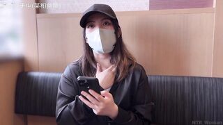 「お"お"っ♡イグイグッ///」 立ったまま絶頂潮吹き♡ 旦那とLINEで連絡しながら密会!?   かわいい美人妻さんが生チンポぶち込まれ、イキ潮痙攣しちゃう姿がエロすぎました…♡　個人撮影 潮吹き