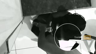 Caught in the Moment: Intimate Encounter with a Curvy Milf in a Nightclub Restroom After the Party!