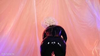 Seductive Latex and Lingerie Compilation: Tease and Temptation Awaits!
