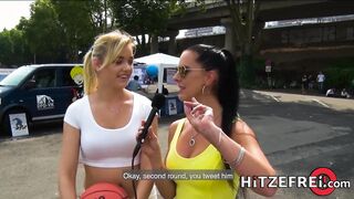 Gamer Girl Anny Aurora's Unexpected Encounter with a Stranger
