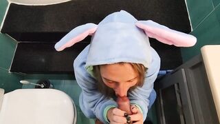 Amateur Blonde Hotwife Delivers an Unforgettable Experience