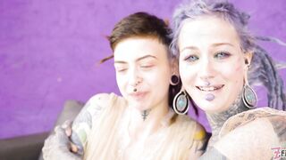 Curious Alt Girl Explores New Pleasures with Tattooed Beauty Doxy
