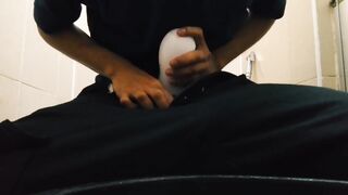 After a Long Day at Work, This Pinoy Daddy Unwinds in the Most Satisfying Way!