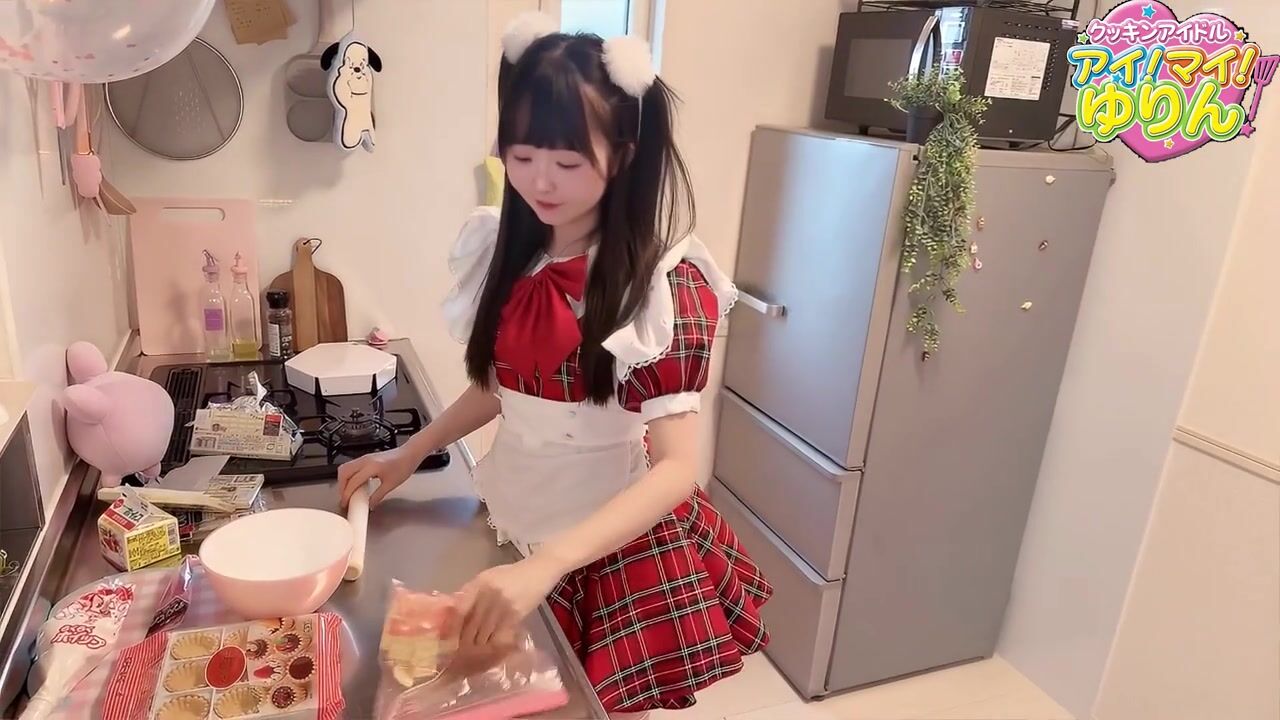 ⭐️ Discover the Sweet Delights of Cooking with Yurin! ⭐️ Join Us for Fun Recipes and Playful Moments with This Adorable Star! ????✨