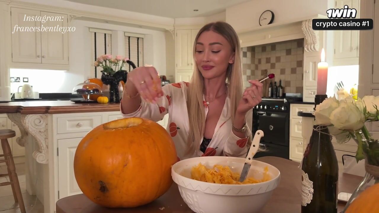 Surprising My Stepsister Frances Bentley with a Halloween Gloryhole Adventure - POV Fun & Intense Moments!