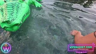 Vacation Adventures with My Influencer Wife: Capturing Fun Moments with a Waterproof Camera