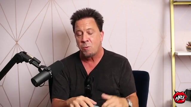 Behind the Scenes with Mike Quasar: Insights on Directing, Sobriety, and Hilarious Ad Moments
