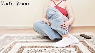 Unexpected Confession: She Prefers Older Guys! A Captivating Persian Conversation