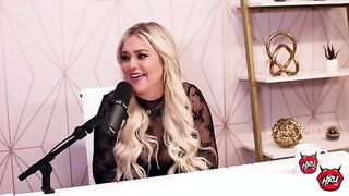 Kali Roses Unplugged: Behind the Scenes of Unique Manicures and Quirky Cam Experiences!