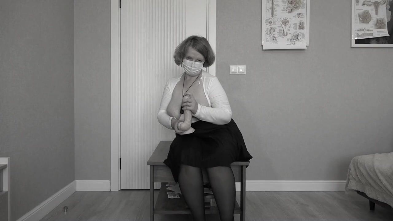 Curvy Teacher's Intimate Exploration Leads to Blissful Climax