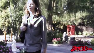 Savannah Fyre seduces her cougar stepmom for a wild ride