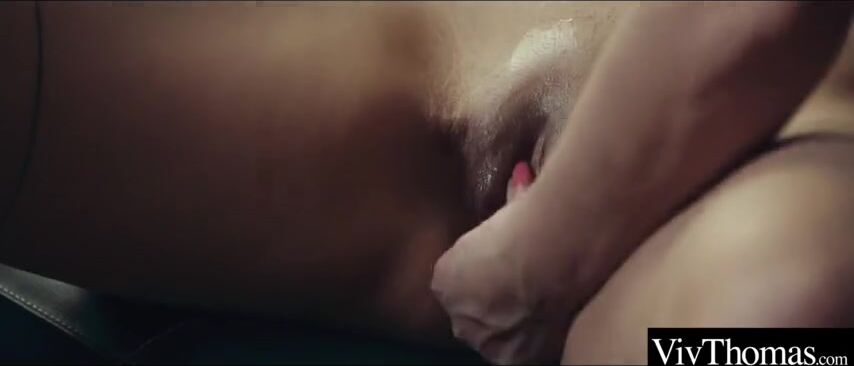 Keisha gets her natural tits and wet pussy licked before a hot pussy eating party