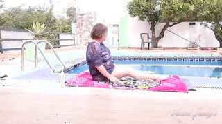 Watch Jojo Get Naughty by the Pool with her Busty British MILF Aunt Judy