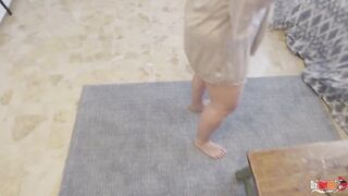 Stepmom OlxRedFox gets her holes filled with cum after being interrupted in time