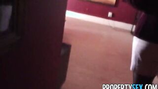 Bianca Breeze cheats on fiancé with new client and gets a messy facial