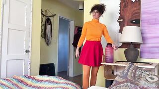 Vibewithmommy: Hot MILF with huge tits & a naughty side - watch her play with your dick