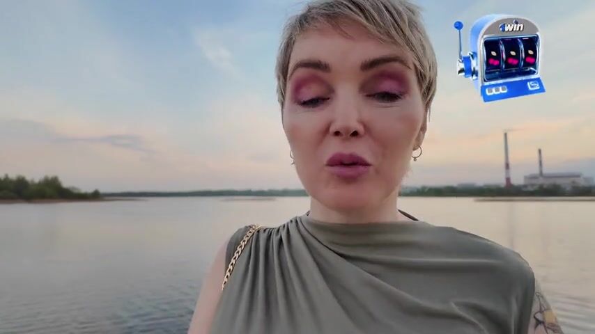 Annette_Milf's first date ends with a messy facial in public