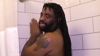 Lisa Rivera gags on Don Whoe's thick cock and takes a hot load on her chocolate face