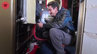 Watch coppiabollente7 as the Italian housewife gets a hot fuck while her cuckold courier is away