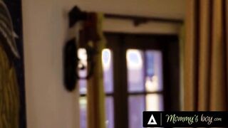 MOMMY'S BOY - Naughty MILF RayVeness Flashes Huge Natural Tits While Being Drawn By Artist Stepson