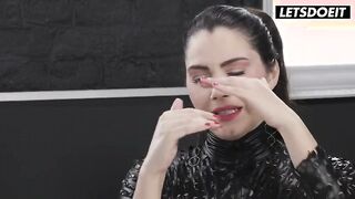 Italian Goddess Valentina Nappi Anal Wrecked by Huge Dick - HER LIMIT