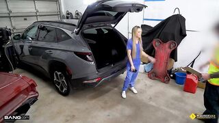 Roadside - Ashley Tee Gets Her Car And Her Pussy Worked On
