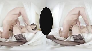 Barbara Bieber's Seductive Encounter: A Tempting Reunion with Her Tinder Match