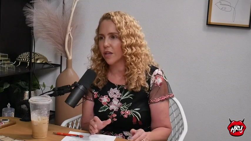 Jane Wilde's Journey: Transforming Personal Struggles into Creative Expression