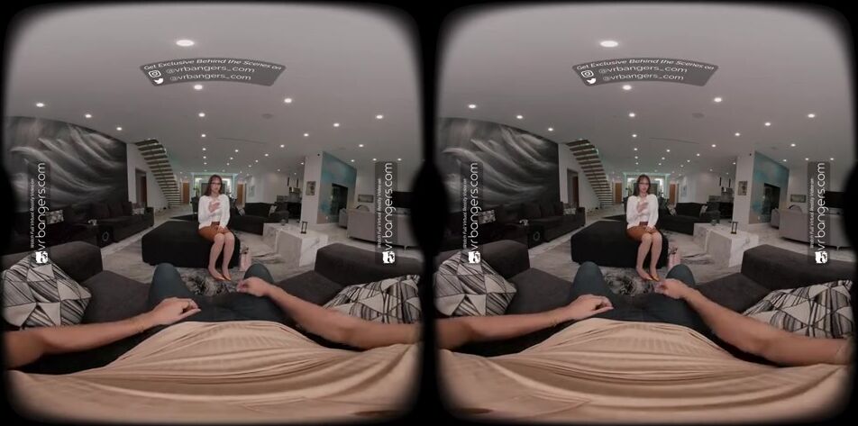 Step into Lexi Luna's Captivating Office Adventure in VR: A Sensual Experience with Glasses and Stockings