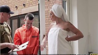 Intriguing Encounter: British MILF Mackenzie Page's Unexpected Adventure with Her Neighbor