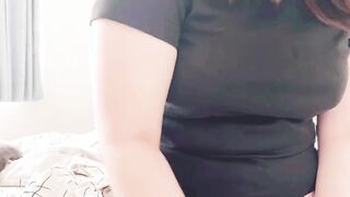 Curvy Japanese Housewife's First Solo Adventure with Toys