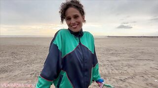 Adventurous Stepmom Vibewithmommy Explores New Encounters on Vacation