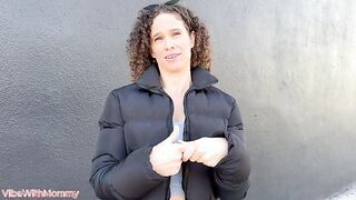 Adventurous Stepmom Vibewithmommy Explores New Encounters on Vacation