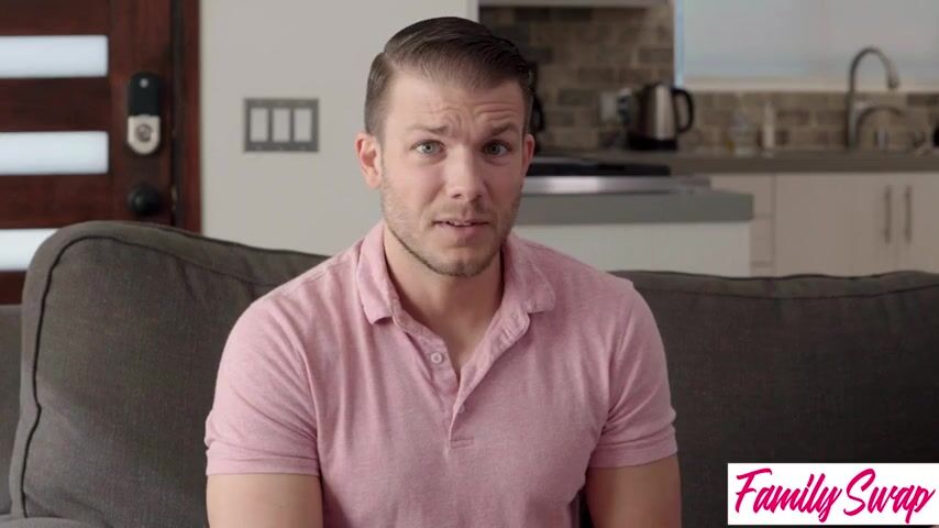 Vanna Bardot Gives Pitty BJ Discovers She like Dick More than Pussy - S1:E3