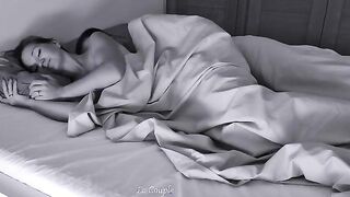Unforgettable Morning Moments: Passionate Wake-Up Session with Intense Reactions