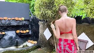 Unbelievable Surprise: POV Adventure with a Tempting Milf Outdoors!