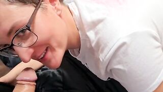 Start Your Day with a Quick and Exciting Encounter Featuring CurvyJules!