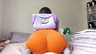 Dora's Playful Adventure: A Solo Tease with a Curvy Twist!