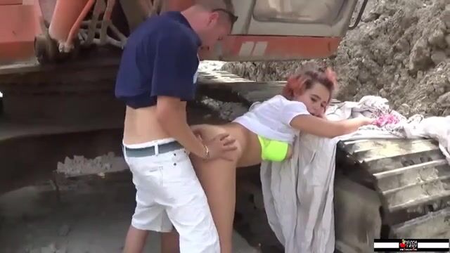 Steamy Outdoor Encounter with a Petite Beauty: Unforgettable Moments in Public