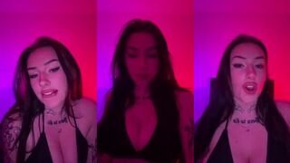 Curvy Goth Goddess Leah X Invites You to Join Her Intimate Experience!