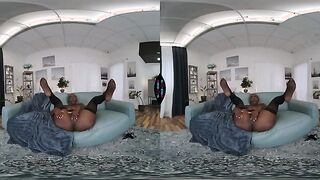 VR Experience - Zaawaadi's Solo Lingerie Session with Intimate Touches