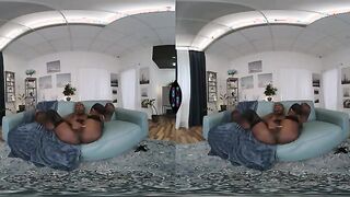 VR Experience - Zaawaadi's Solo Lingerie Session with Intimate Touches