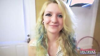 Petite Blonde Chelsie Rae Delivers an Unforgettable Performance!