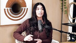 Violet Myers: Casual Chats, Anime Insights & Connecting with Fans!