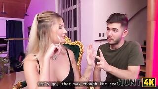 Unexpected Encounter: Hot Girl with Stunning Curves Gets Intimate with a Stranger While Her Boyfriend Watches!
