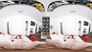 Steamy VR Encounter: Josie Tucker's Playful Water Mishap Will Leave You Wanting More!